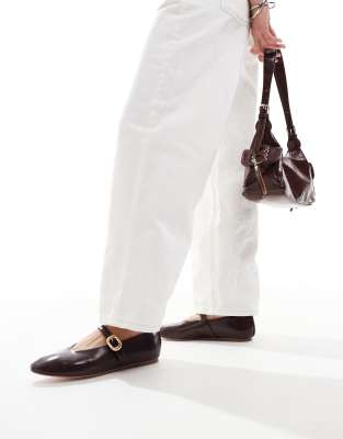 Stradivarius - Ballerinas in Braun