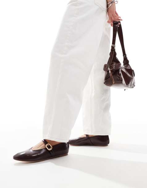 Stradivarius – Ballerinas in Braun - view 1
