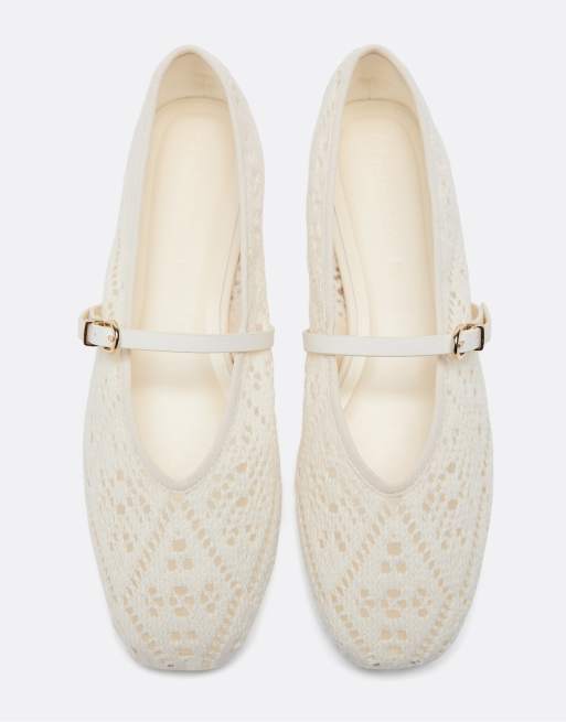 Stradivarius - Ballerine écru all'uncinetto con fibbia, 3 di 5