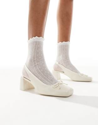 Stradivarius - Ballerines à talons - Blanc