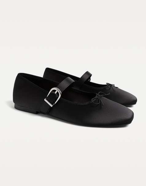 Stradivarius - Ballerines plates en satin à nœud - Noir - view 1