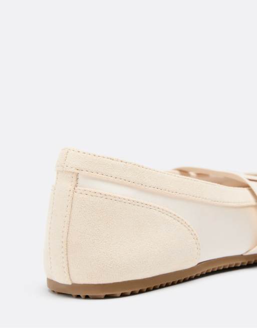 Stradivarius ballerines sneakers à brides croisées en écru, 4 de 4