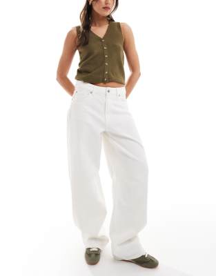 Stradivarius Balloon Jeans In Neutral