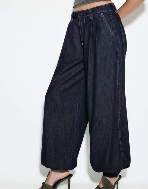Stradivarius Balloon jeans in rinse blue denim
