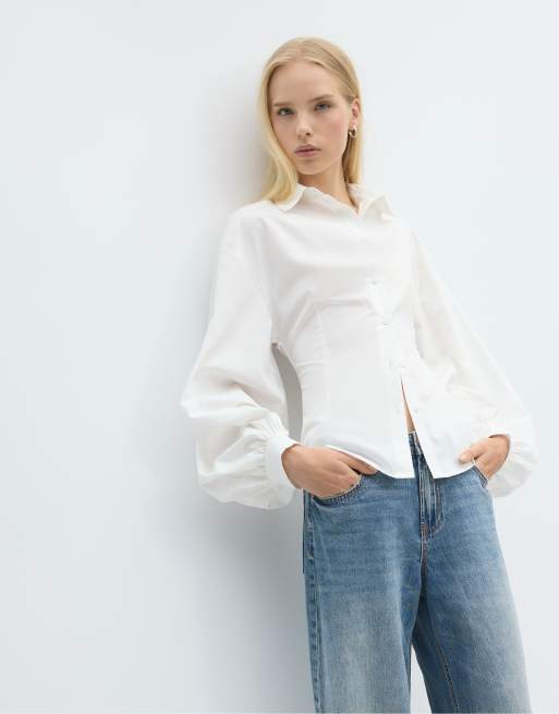Stradivarius Balloon sleeve poplin shirt in white, 2 of 7