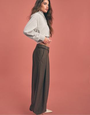 Neutral