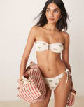 [Stradivarius] Stradivarius bandeau bikini top with palm tree print in white-Multi S MULTI