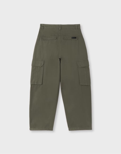 Stradivarius barrel cargo-byxor i khaki, 7 av 7