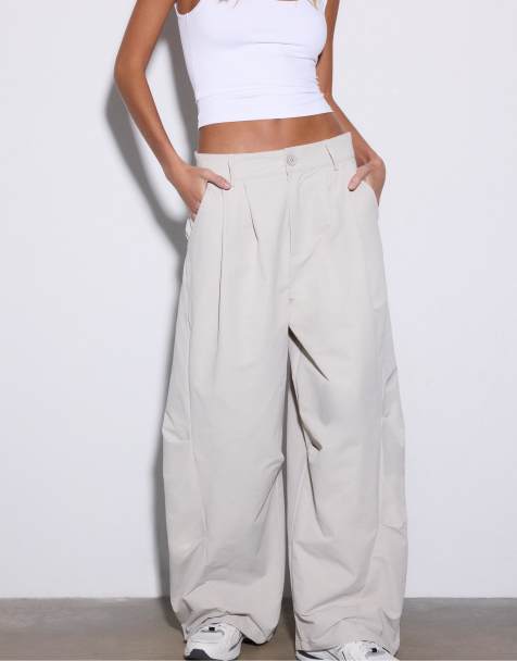 Stradivarius Barrel smart trousers in stone