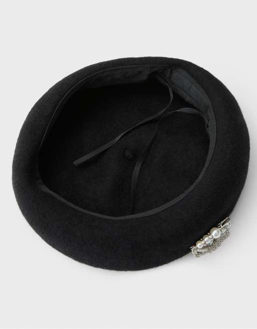 Stradivarius basco con perle sintetiche nero, 4 di 4