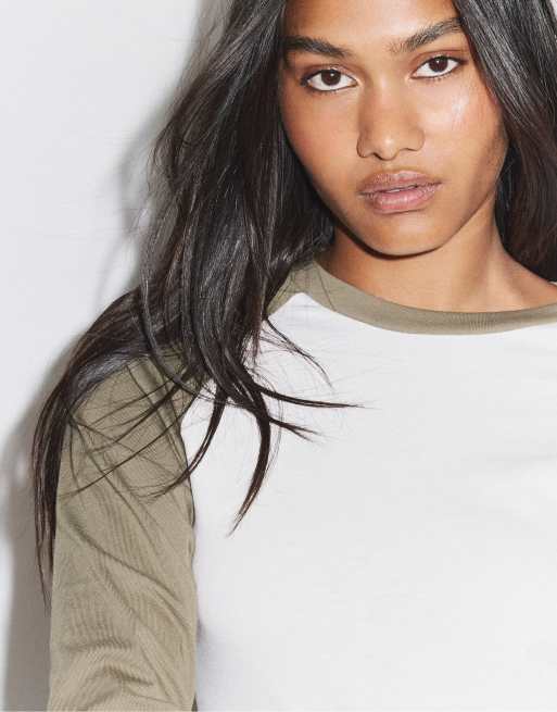 Stradivarius baseball-inspirerad långärmad t-shirt i khaki, 4 av 7