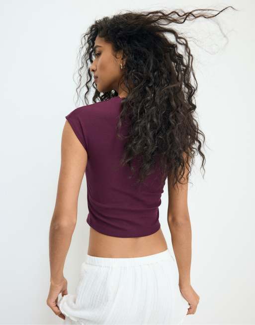 Stradivarius basic aansluitend cropped T-shirt in paars, 3 van 4