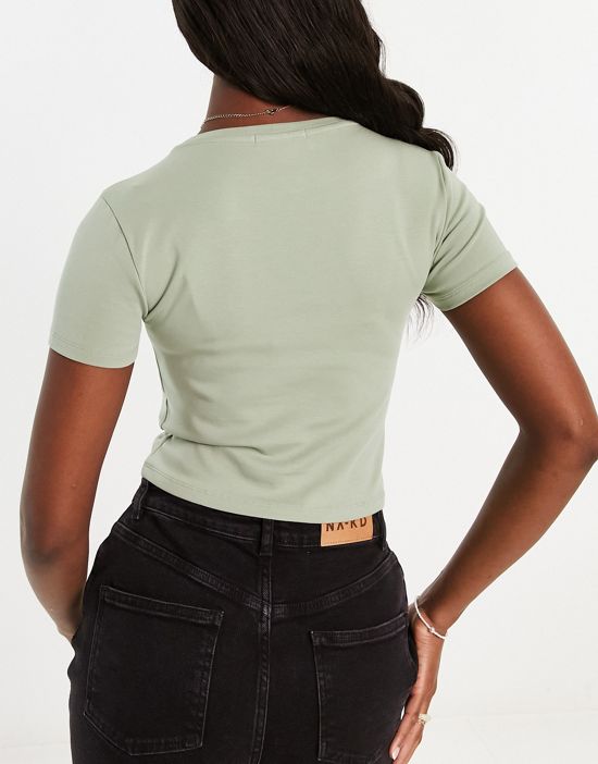 https://images.asos-media.com/products/stradivarius-basic-baby-tee-2-pack-in-stone-and-khaki/204828025-2?$n_550w$&wid=550&fit=constrain