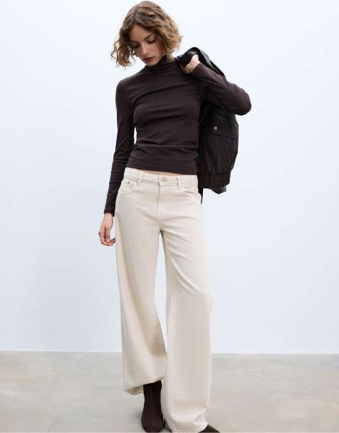 Stradivarius – Basic – Brun t-shirt med hög krage - view 1