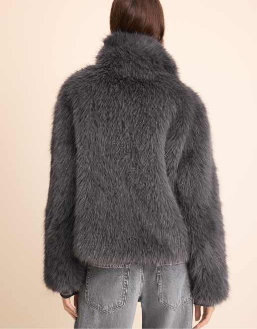 Stradivarius Basic faux fur high neck jacket in dark grey, 3 of 7