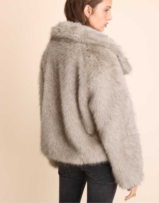 Stradivarius Basic faux fur high neck jacket in stone, 3 of 7