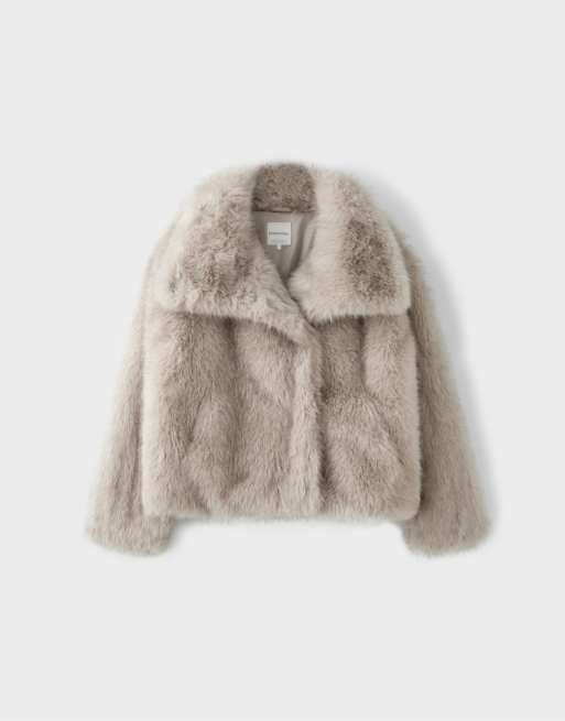 Stradivarius Basic faux fur high neck jacket in stone, 6 of 7