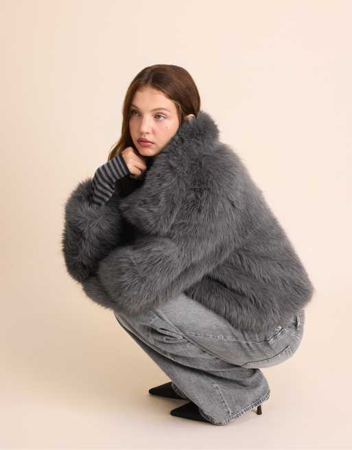 Stradivarius basic faux-fur jack met hoge hals in donkergrijs, 5 van 7