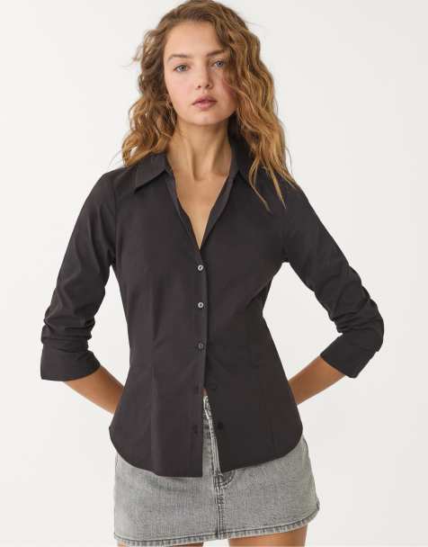 Stradivarius Basic fitted shirt in black - view 1