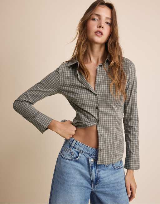 Stradivarius Basic fitted shirt in khaki, 2 of 7