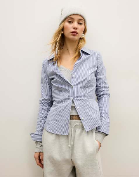 Stradivarius - Basic gestreept aansluitend overhemd in donkerblauw - view 1