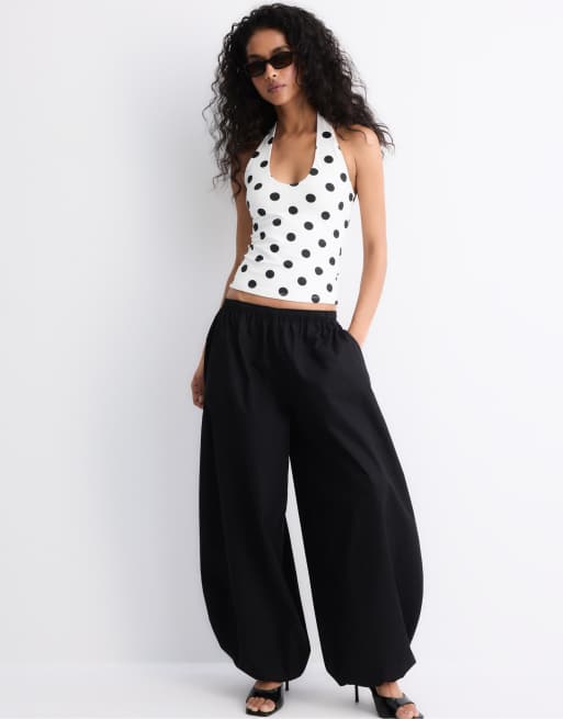 Stradivarius Basic halter top in ecru, 3 of 4