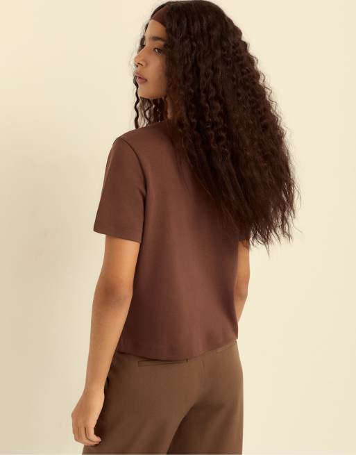 Stradivarius Basic heavy weight regular fit t-shirt in brown, 2 of 4