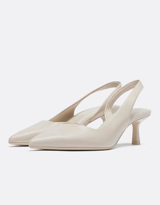 Stradivarius Basic high-heel shoes in ecru-White