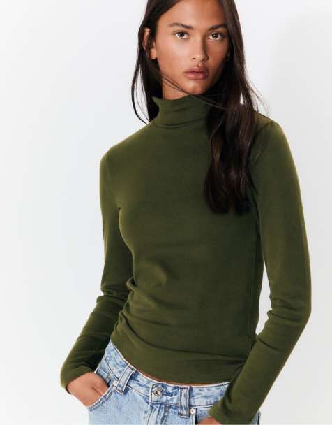 Stradivarius Basic high neck t-shirt in green - view 1