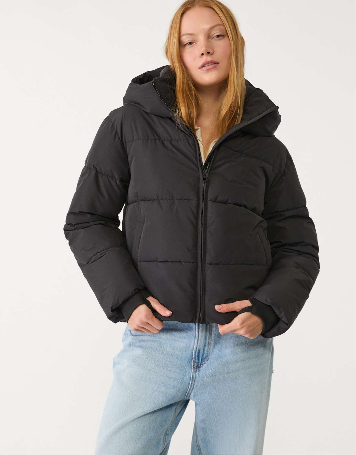 Stradivarius Basic hooded puffer jacket in black