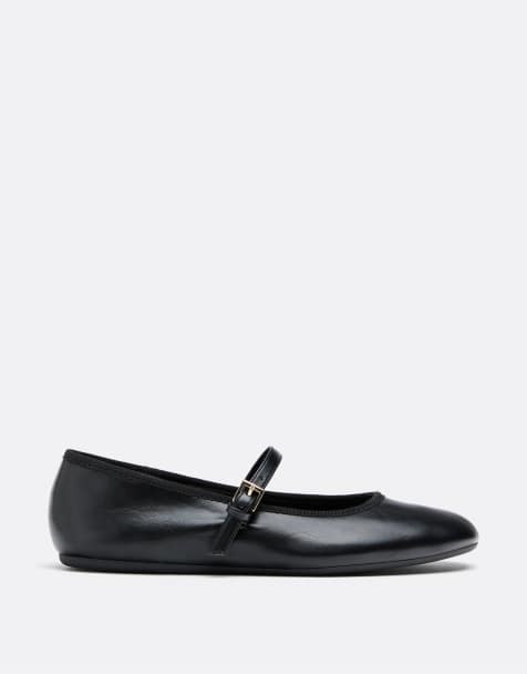 Stradivarius Basic mary jane ballet pumps in black - view 1