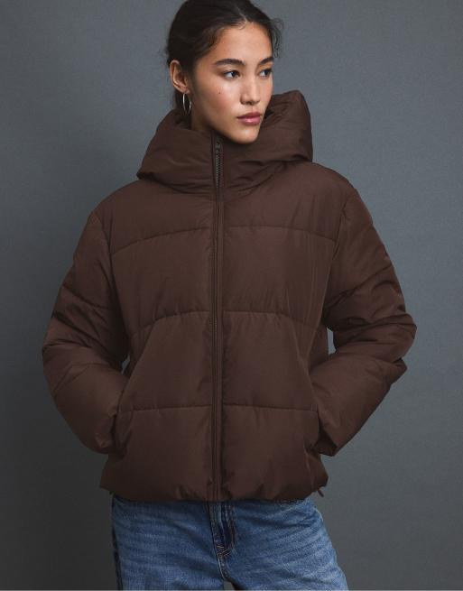 Stradivarius – Basic-Pufferjacke in Hellbraun mit Kapuze, 5 von 7
