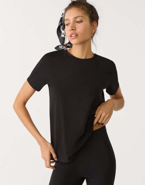 Stradivarius - Basic regular-fit T-shirt met ronde hals in zwart - view 1