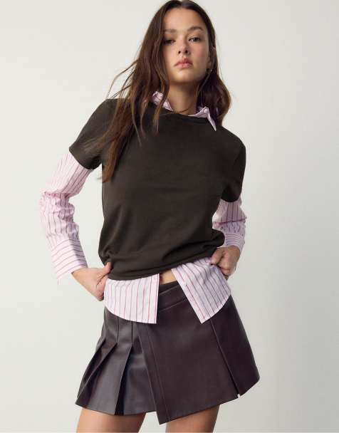 Stradivarius Basic regular soft-touch t-shirt in brown - view 1