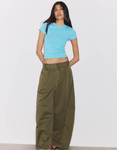 Stradivarius Basic short sleeve round neck t-shirt in turquoise - view 1