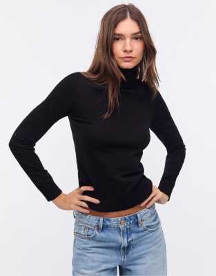 Stradivarius - Basic-Strickpullover in Schwarz mit Rollkragen