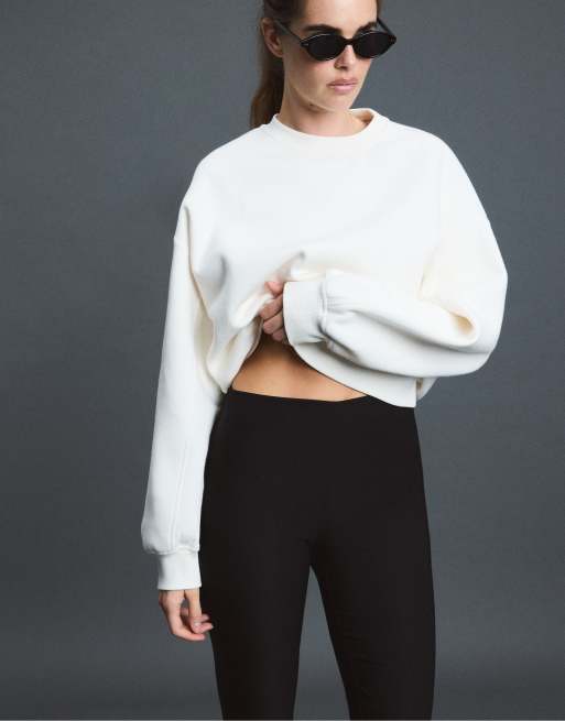 Stradivarius Basic sweatshirt i råhvid, 2 af 5