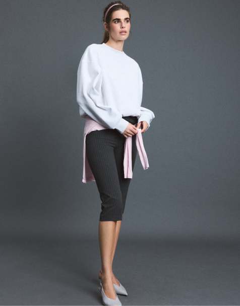 Stradivarius Basic Sweatshirt in Grau meliert - view 1