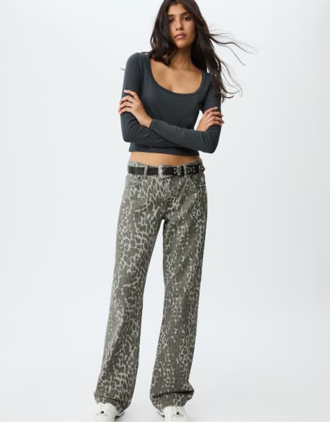 Stradivarius - Basic T-shirt met lange mouwen in donkergrijs - view 1