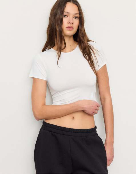 Stradivarius - Basic T-shirt van polyamide in wit - view 1