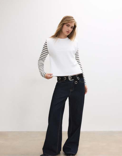 Stradivarius Basic t-shirt with padded shoulders in white, 2 of 4