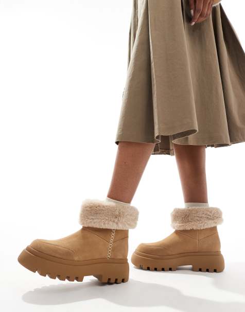 Stradivarius – Beige, grova ankelboots i fuskpäls - view 1