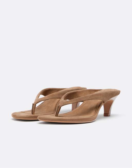 Stradivarius – Beige klacksandaler i läder med tårem, 3 av 4