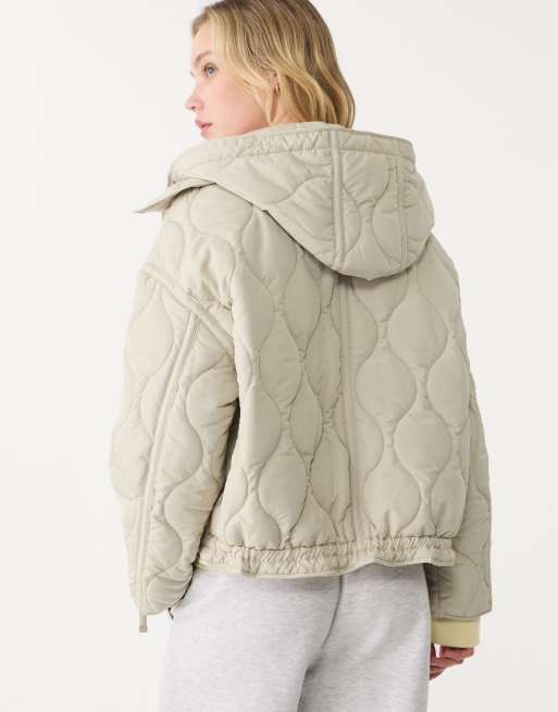 Stradivarius – Beige pufferjacka med huva, 3 av 4