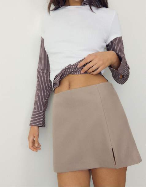 Stradivarius - Beige skort med sideslids - view 1