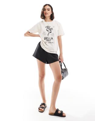 Stradivarius 'bela Praia' Graphic T-shirt In Beige-neutral In White