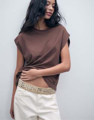 Stradivarius Belt with mirrors in gold | ASOS