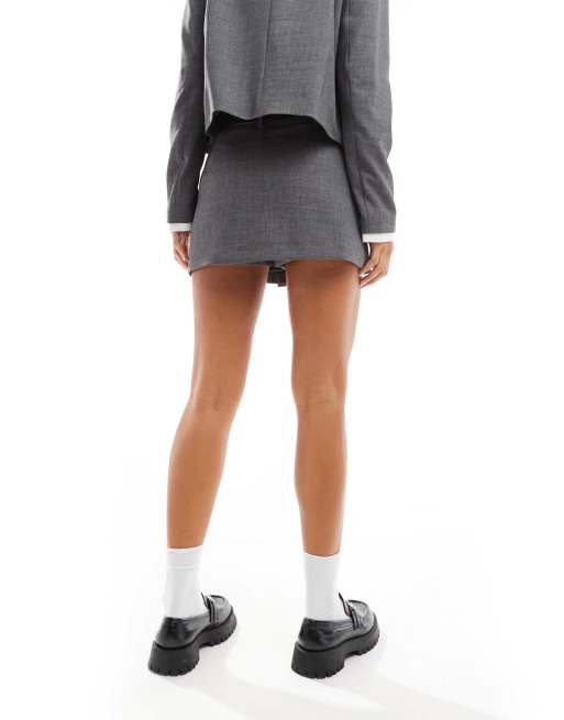 Stradivarius belted mini skort in grey (part of a set), 4 of 5