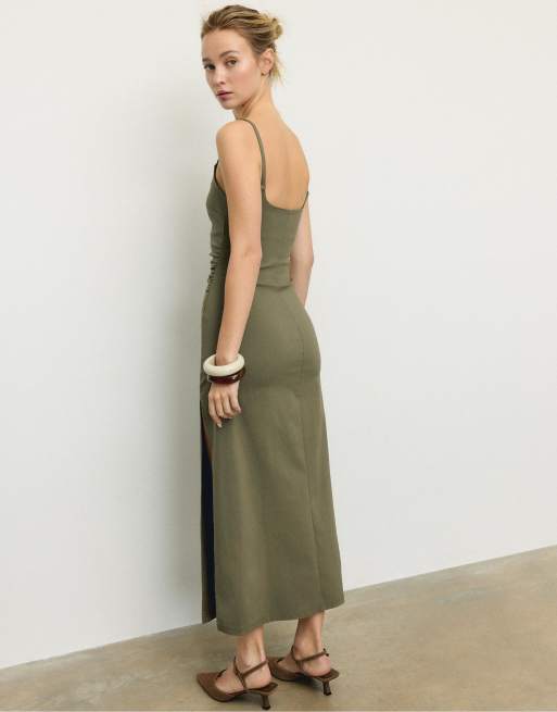 Stradivarius Bengaline midi dress with square neckline in khaki, 4 of 4