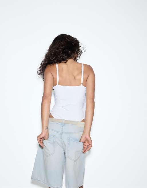 Stradivarius - Bermuda en jean avec ceinture - Bleu clair délavé, 3 de 4
